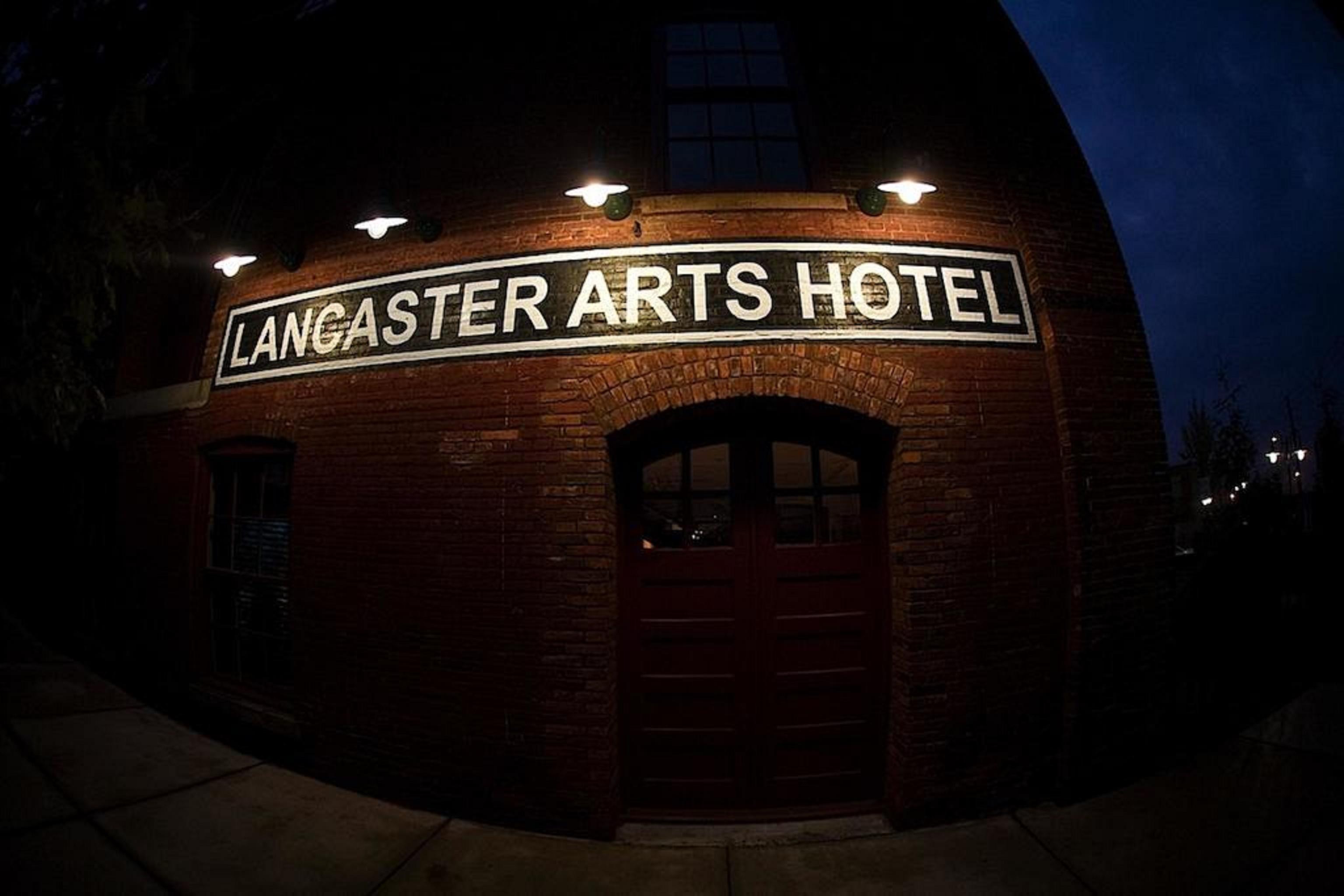 Lancaster Arts Hotel Zewnętrze zdjęcie